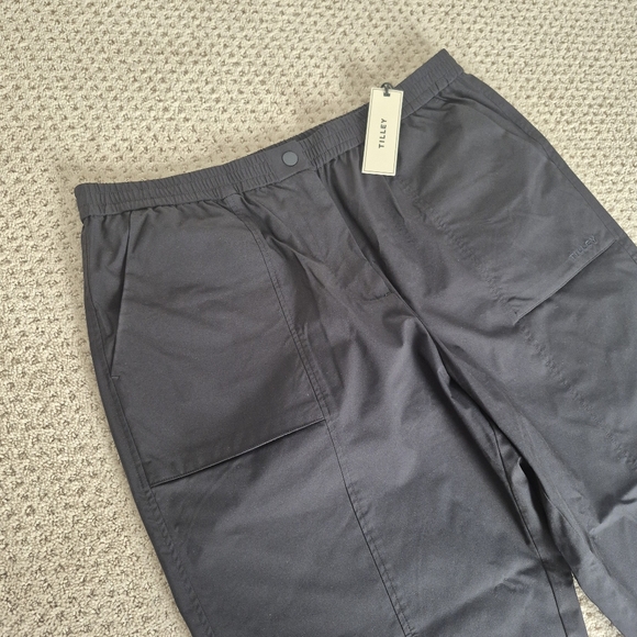 TILLEY Tech Shield Black Pant XL NWT - Picture 10 of 16